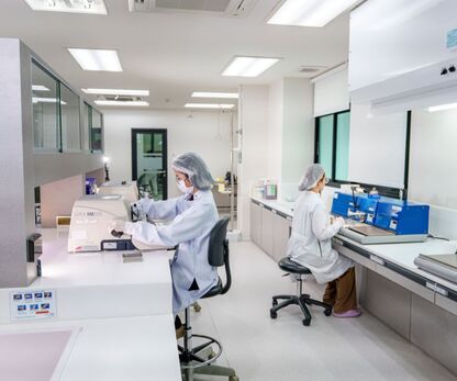 Chọn đèn cho phòng vô trùng: Chỉ số nào cần quan tâm?