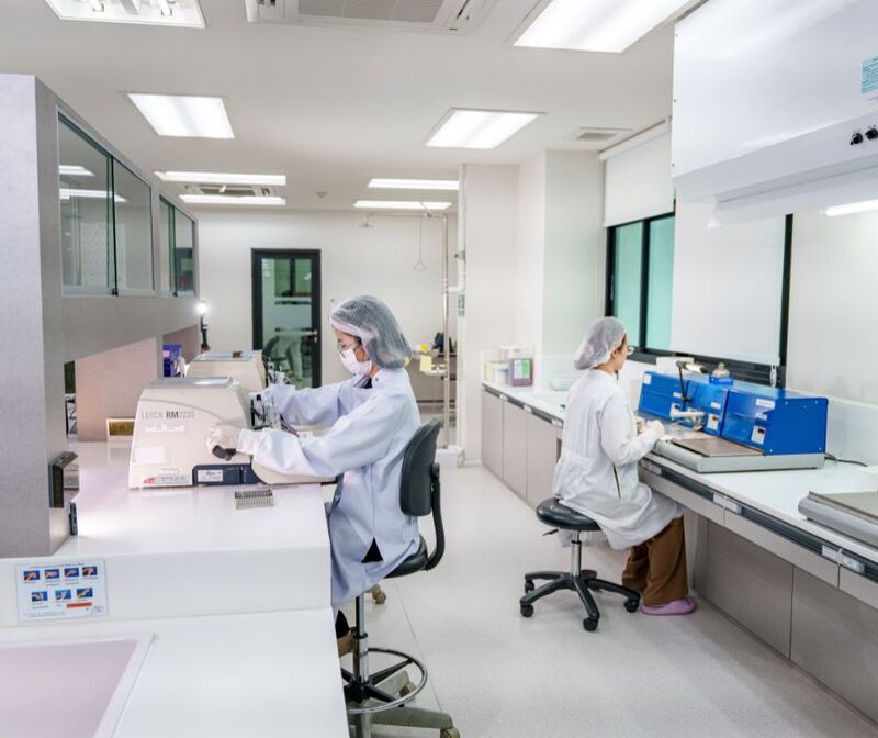 Chọn đèn cho phòng vô trùng: Chỉ số nào cần quan tâm?