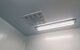 Khe tiếp giáp giữa đèn và panel ảnh hưởng đến vệ sinh và độ kín trần