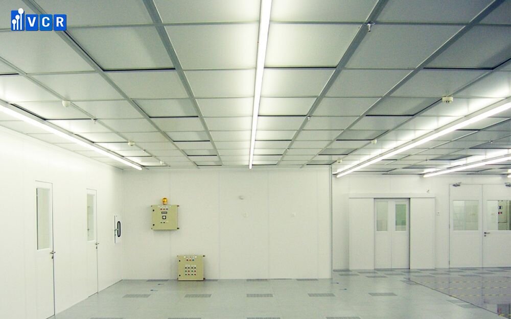 Lighting in cleanroom